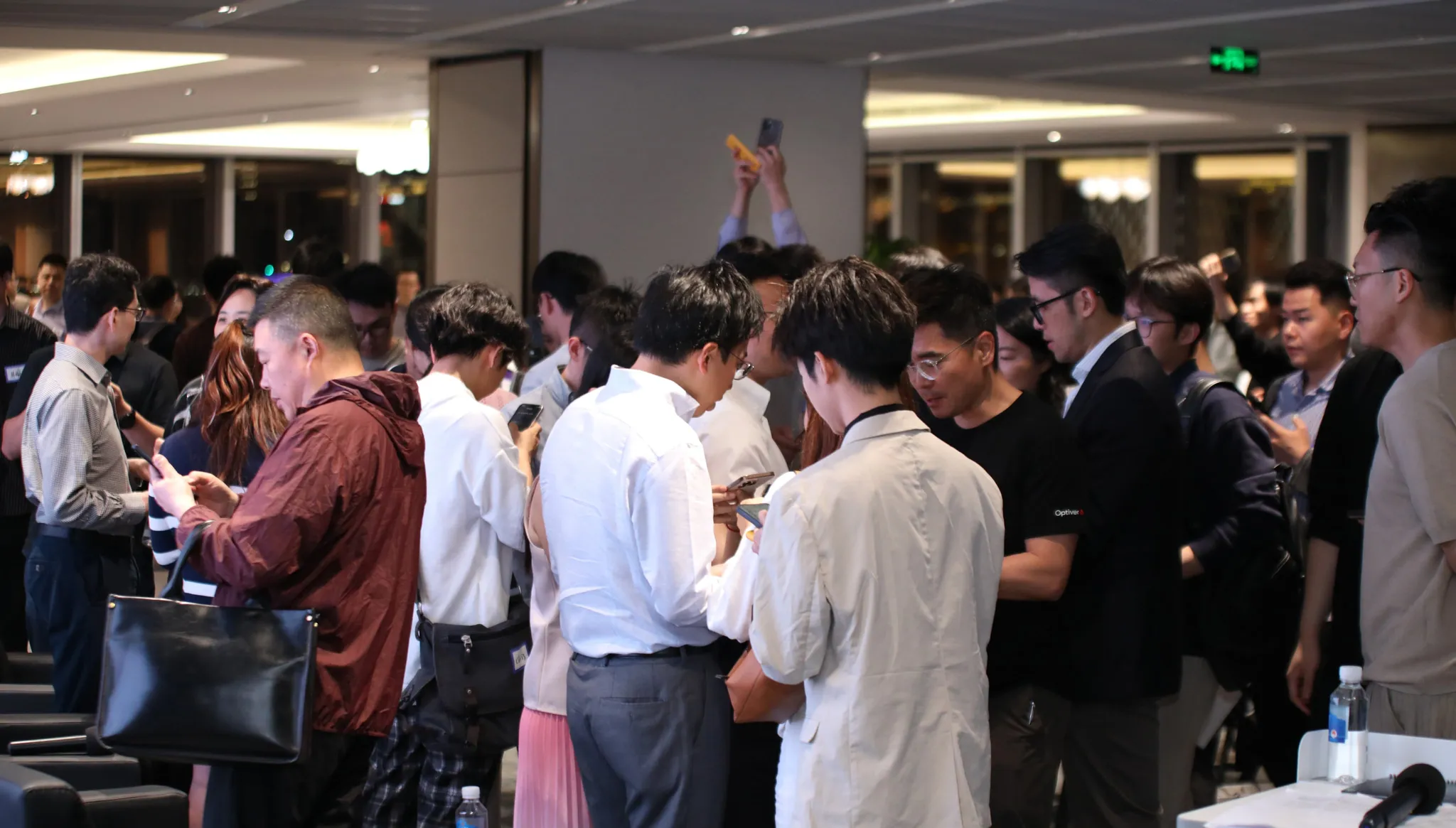 New shanghai crowd ff609d66bb jpg